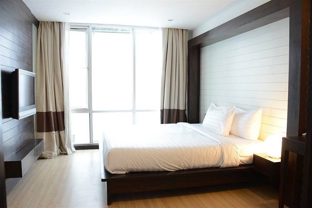 Vacio Suite Bangkok Luaran gambar
