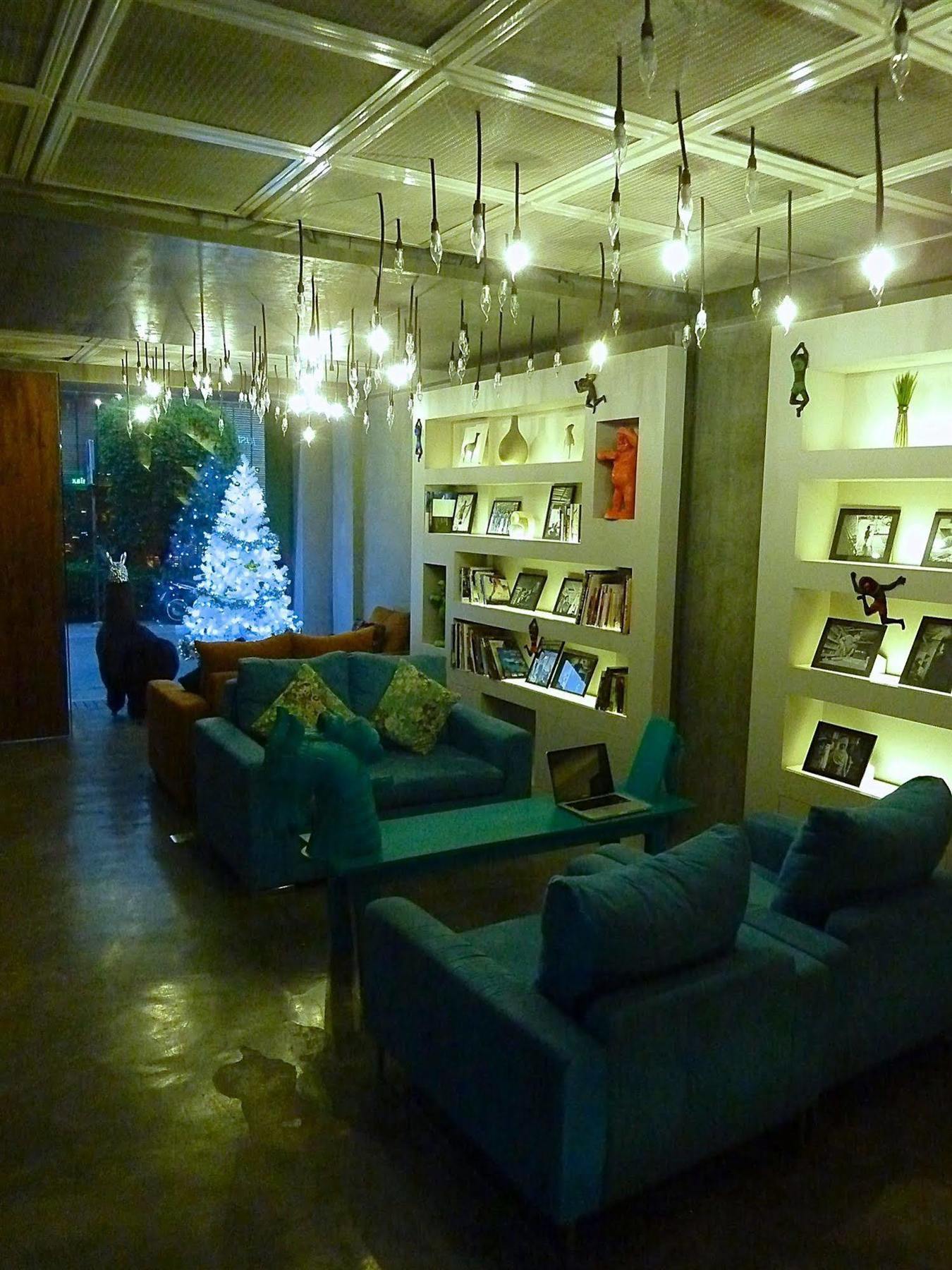 Vacio Suite Bangkok Luaran gambar